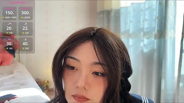 nanaliu6 online show from November 7, 7:24 am