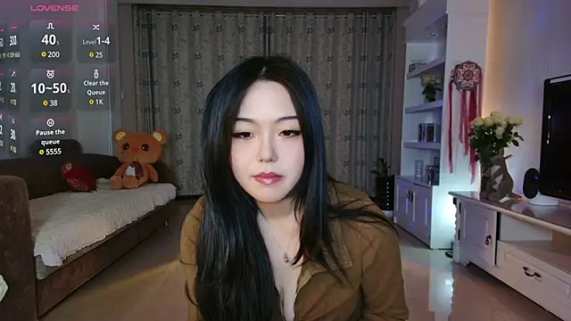 nanaliu6 online show from March 21, 11:55 am