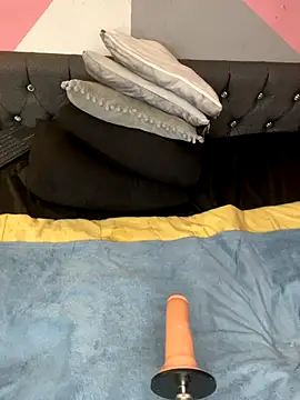 Nicky gh online show from November 28, 8:53 pm