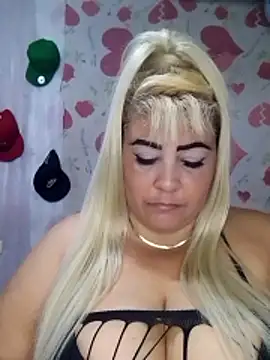 BonniAdams online show from October 29, 6:07 pm