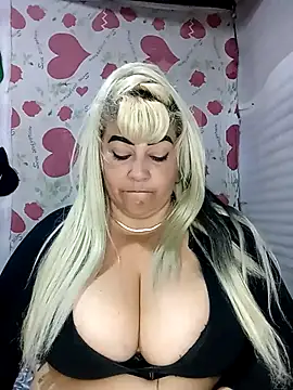 BonniAdams online show from December 18, 10:30 am