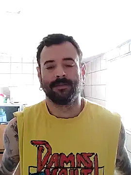 Snapshot of xdandan69 chatting on February 8, 11:01 am xdandan69 online show from February 8, 11:01 am