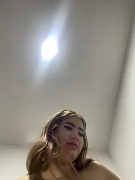 akirahattori online show from February 13, 7:19 am