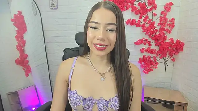 Snapshot of BarbieGirl___ chatting on September 23, 4:41 am BarbieGirl online show from September 23, 4:41 am