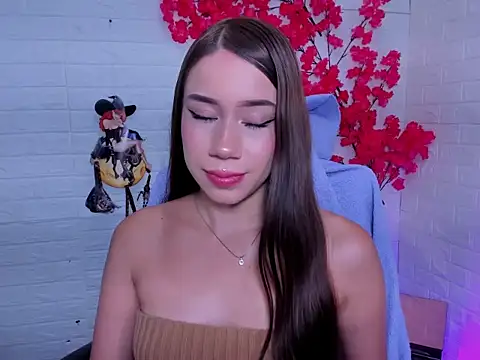 Snapshot of BarbieGirl___ chatting on October 17, 5:00 am BarbieGirl online show from October 17, 5:00 am