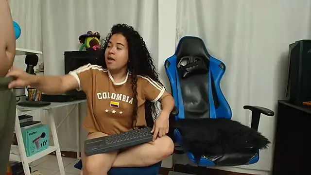 ema abby online show from February 16, 8:40 pm