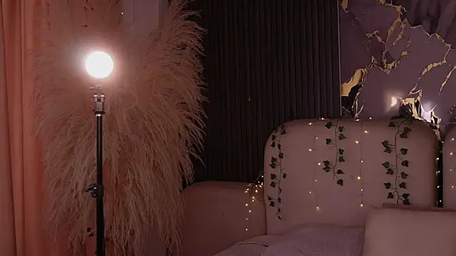 soidai miiu online show from April 10, 7:32 pm