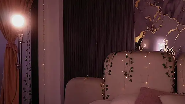 soidai miiu online show from April 8, 10:55 pm