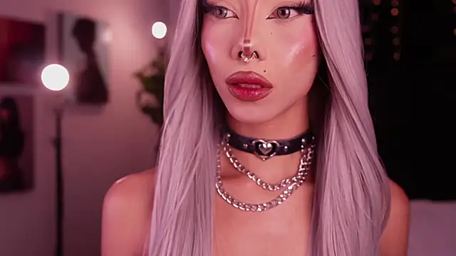 soidai miiu online show from April 13, 10:47 pm