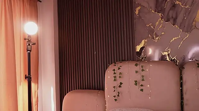 soidai miiu online show from April 12, 9:29 pm