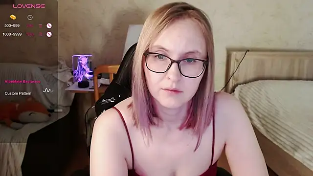 Agatha Mott online show from October 12, 5:09 am