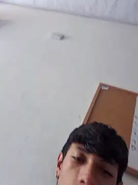 Snapshot of the_murderer chatting on February 26, 5:57 am the murderer online show from February 26, 5:57 am