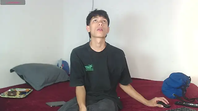 Snapshot of the_murderer chatting on March 20, 1:46 am the murderer online show from March 20, 1:46 am