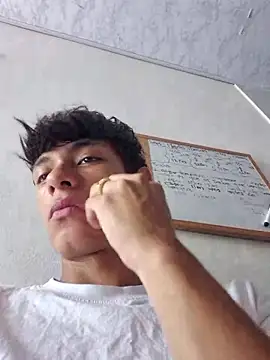 Snapshot of the_murderer chatting on February 25, 5:40 pm the murderer online show from February 25, 5:40 pm