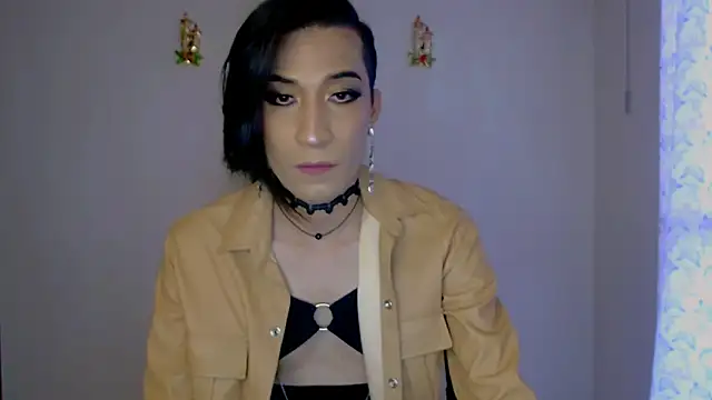 Snapshot of NovaNyx11 chatting on December 4, 10:20 pm NovaNyx11 online show from December 4, 10:20 pm