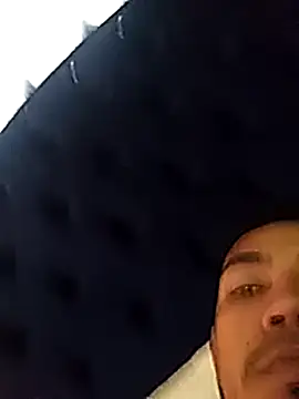 Elgroney23 online show from March 2, 3:52 pm