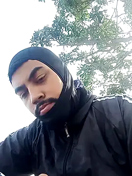 Elgroney23 online show from March 29, 9:05 pm