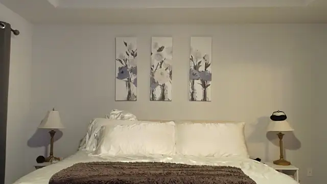 kaliii jones online show from April 2, 5:25 am