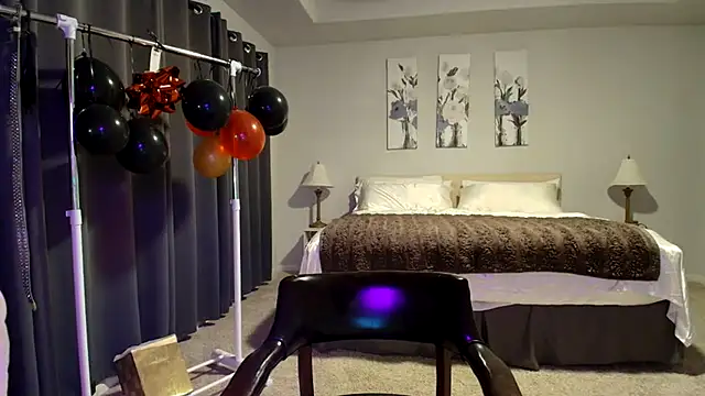 kaliii jones online show from December 14, 2:07 am