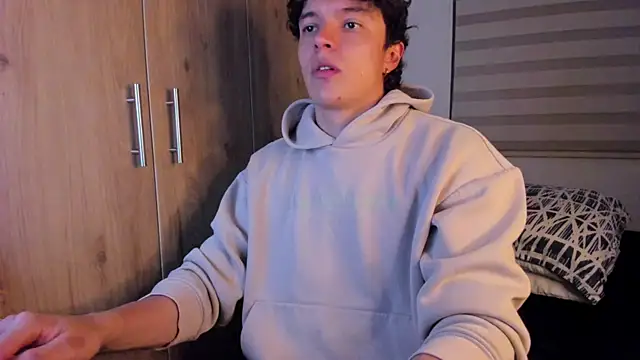 Mastrangelo xxx online show from October 29, 3:16 am