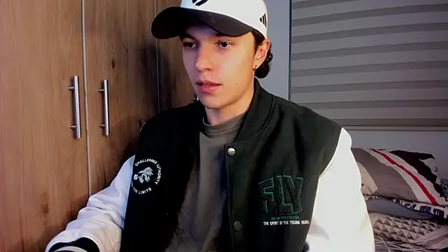 Mastrangelo xxx online show from December 23, 4:12 am