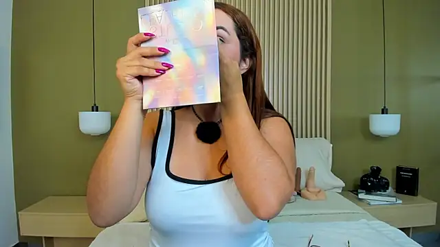 JessyCream online show from April 10, 9:22 pm