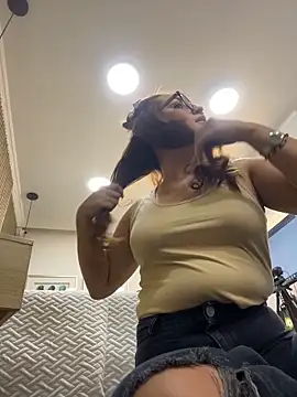 JessyCream online show from March 20, 9:05 pm