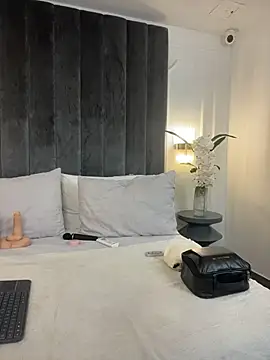 JessyCream online show from May 13, 9:22 pm
