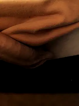 leinadanal online show from March 7, 1:20 am