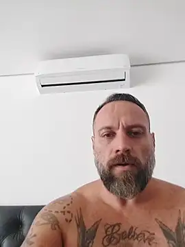 musclewolf41jundiai online show from April 18, 12:51 pm