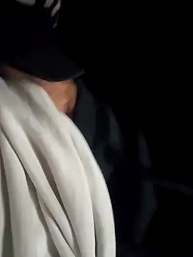 Snapshot of arka6 chatting on February 15, 11:20 am arka6 online show from February 15, 11:20 am