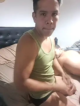 liamlara online show from March 30, 12:56 am