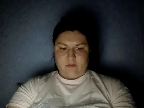 Snapshot of KiraSwee chatting on March 13, 7:50 pm KiraSwee online show from March 13, 7:50 pm