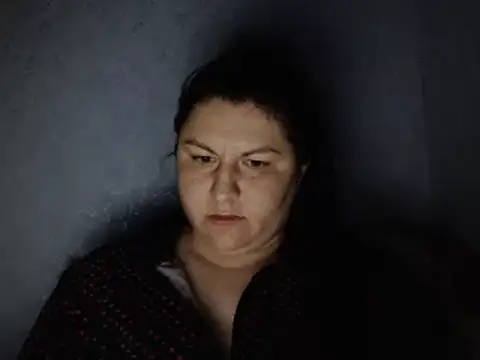 Snapshot of KiraSwee chatting on October 3, 6:20 pm KiraSwee online show from October 3, 6:20 pm