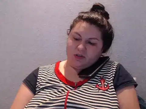 Snapshot of KiraSwee chatting on January 29, 6:17 pm KiraSwee online show from January 29, 6:17 pm