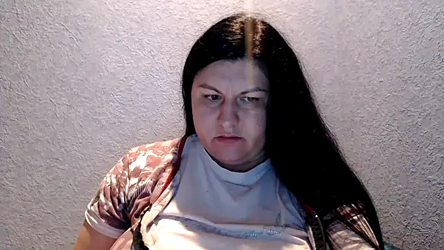 Snapshot of KiraSwee chatting on October 21, 5:34 pm KiraSwee online show from October 21, 5:34 pm