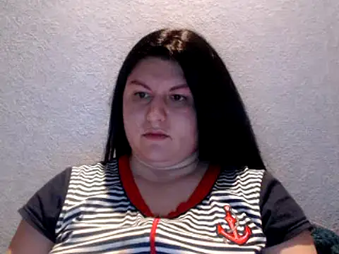 Snapshot of KiraSwee chatting on March 16, 6:01 pm KiraSwee online show from March 16, 6:01 pm