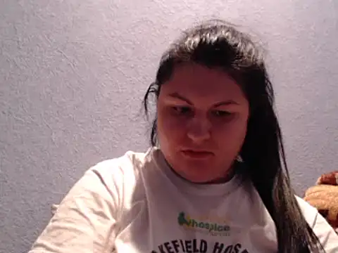 Snapshot of KiraSwee chatting on October 1, 9:29 pm KiraSwee online show from October 1, 9:29 pm