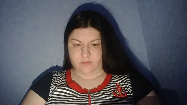 KiraSwee online show from January 17, 2:31 pm