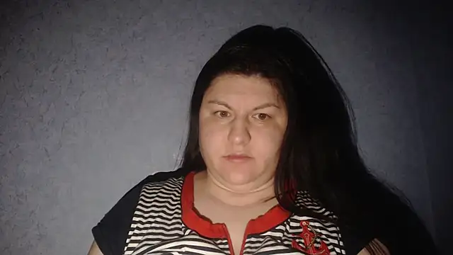 KiraSwee online show from January 13, 10:35 pm