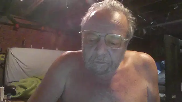 Snapshot of mercuryice chatting on September 14, 4:29 pm mercuryice online show from September 14, 4:29 pm