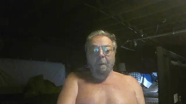 Snapshot of mercuryice chatting on October 8, 2:29 pm mercuryice online show from October 8, 2:29 pm