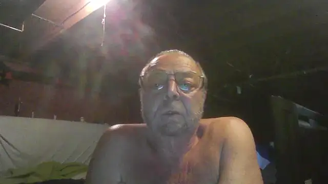 Snapshot of mercuryice chatting on September 28, 6:04 pm mercuryice online show from September 28, 6:04 pm