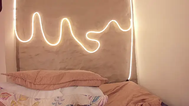 Snapshot of Demy_Ruiz chatting on November 11, 2:39 am Demy Ruiz online show from November 11, 2:39 am