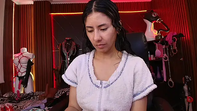 XiaQueen online show from November 10, 8:36 pm