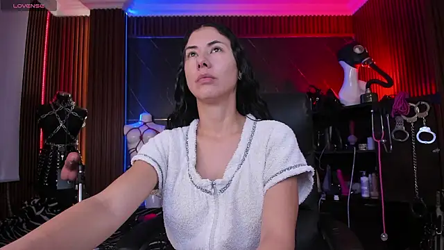 XiaQueen online show from March 4, 11:29 am