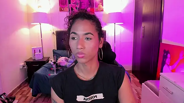 Alissemasiel online show from January 18, 6:11 pm