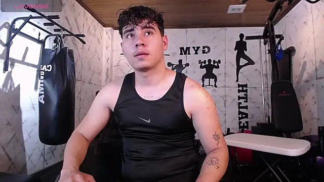 Snapshot of Gabriell_ramirez chatting on February 24, 4:02 am Gabriell ramirez online show from February 24, 4:02 am