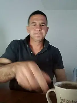 Snapshot of Mister1985 chatting on October 19, 3:53 am Mister1985 online show from October 19, 3:53 am