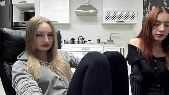 lisenok online show from November 26, 7:36 pm